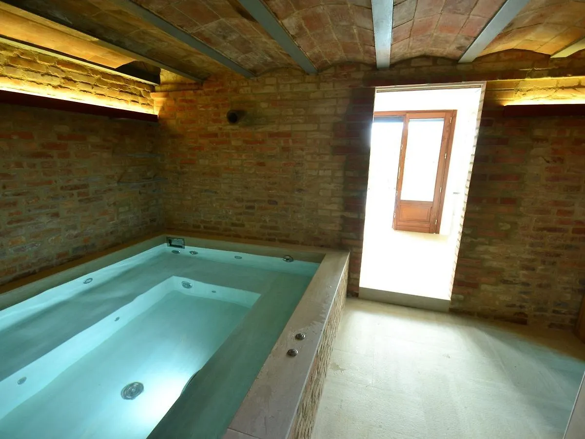 Belvilla By Oyo Nice Farmhouse With Sauna Jacuzzi Pieve a Nievole Holiday home