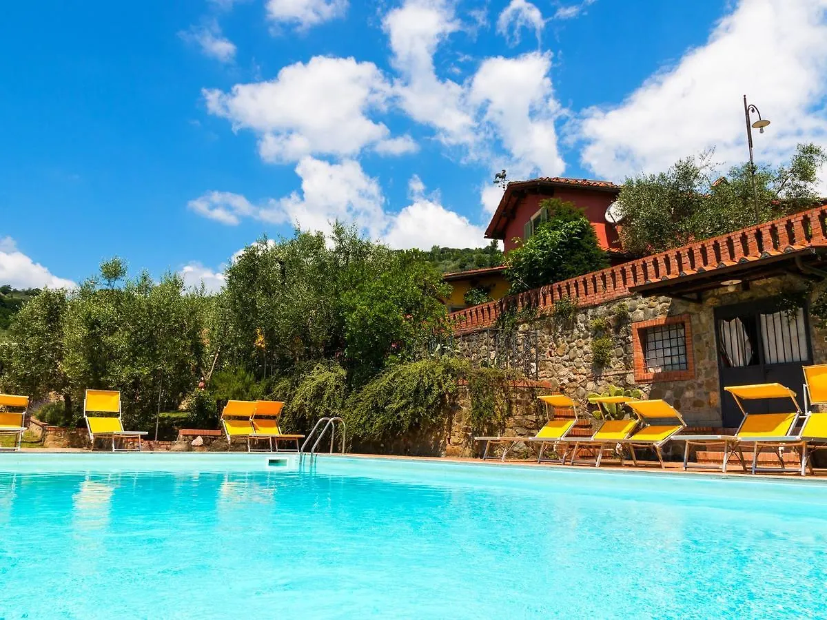 Holiday home Belvilla By Oyo Nice Farmhouse With Sauna Jacuzzi Pieve a Nievole